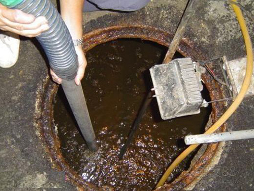 石楼隔油池清理