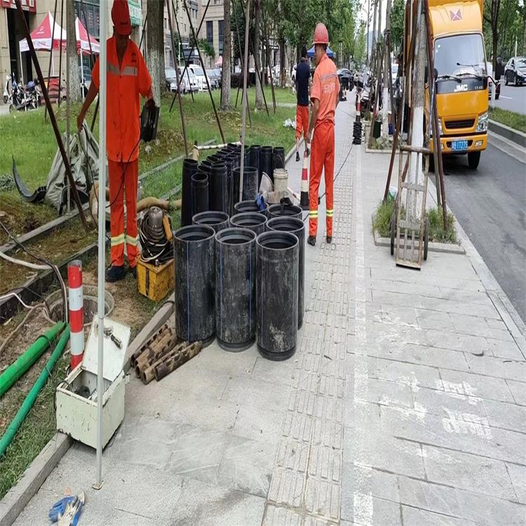 石楼管道短管置换修复